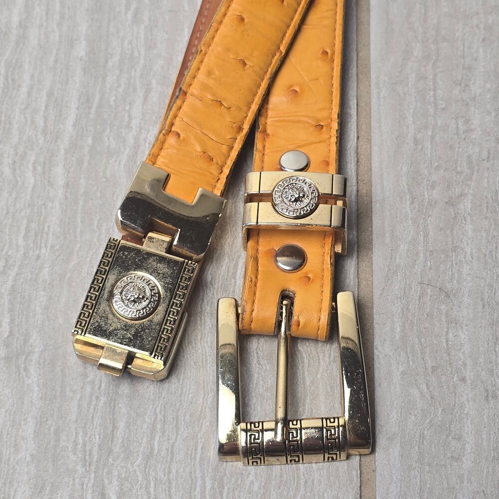 Vintage Versace Ostrich Leater Belt with lion head hinges - Picture 5 of 9